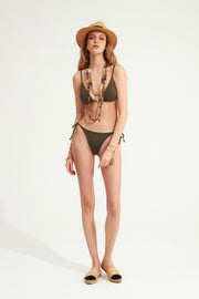 Nikkia Bikini Top Sage - Sandshaped