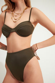Scarlet Bikini Top Sage - Sandshaped
