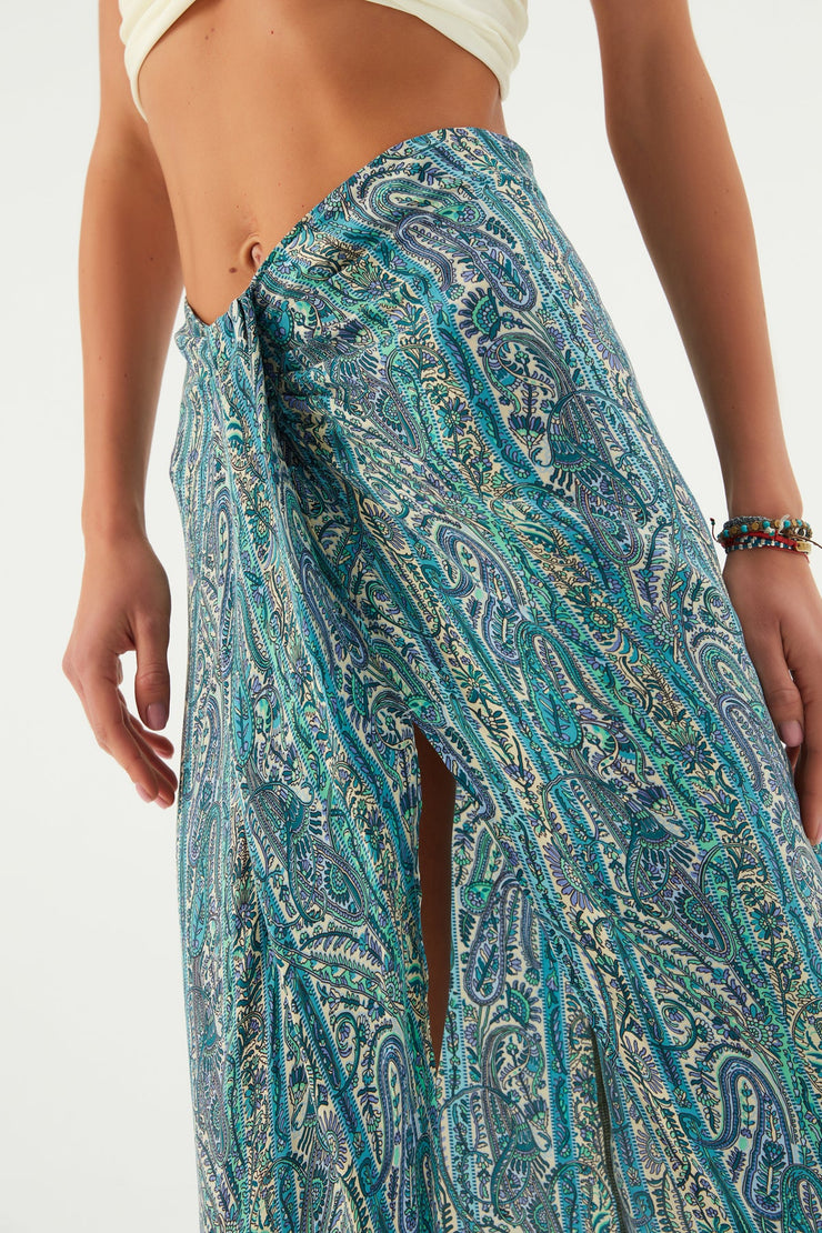 Maya Vegan Silk Knot Skirt Green - Sandshaped